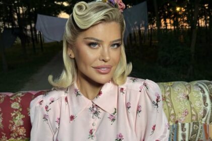 mesajul emotionant al loredanei groza de 1 decembrie imaginea care demonstreaza dragostea artistei fata de tara 692d8cead6d0a