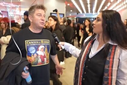 pavel bartos face furori in tricoul cu ramon imbulzeala de vedete la premiera filmului de craciun e echipamentul meu de timp liber 6932bbced4276