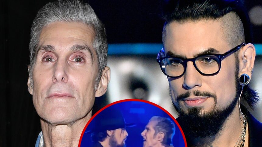 perry farrell issues apology for fight with dave navarro on stage last year 69430c617f9cb