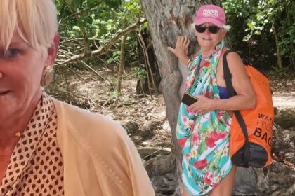 vacanta cu neplaceri pentru monica tatoiu a pierdut ieri zborul de la amsterdam spre bonaire ne trimiteau la cuca macaii sa pierdem si maine avionul 695113e7c0c61