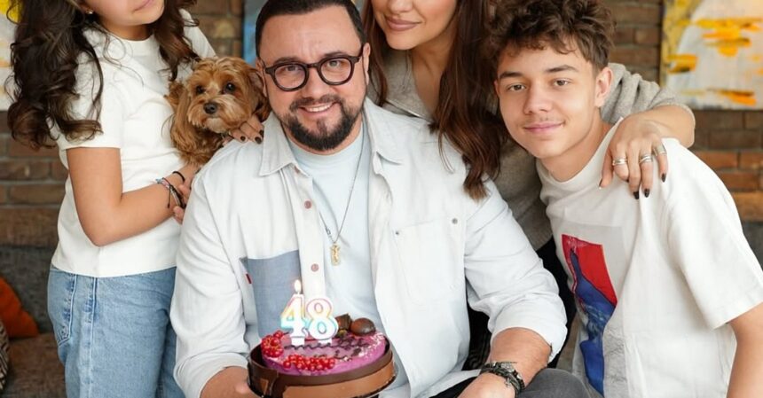 cum a sarbatorit catalin maruta implinirea varstei de 48 de ani persoana speciala care i a fost alaturi cat timp imi spune la multi ani stiu ca sunt bine 6979bc88d0a72