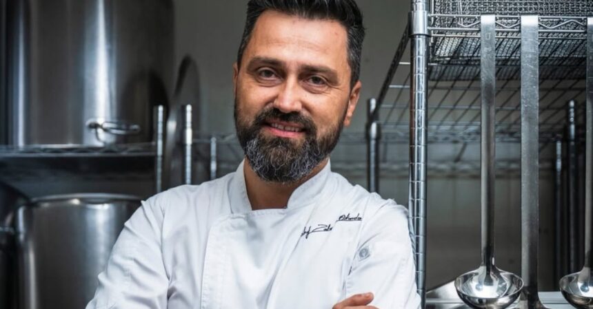locul cel mai frumos de pe pamant cum arata casa unde a copilarit chef orlando zaharia foto 696a5e0655361