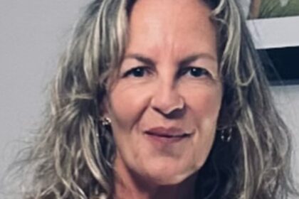 lorraine stanley reveals she has lost seven stone from weight loss surgery after fearing for her life 695c6279d1b9b