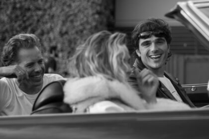 margot robbie jacob elordi look great together in traffic in new pics 6977d0d290a32