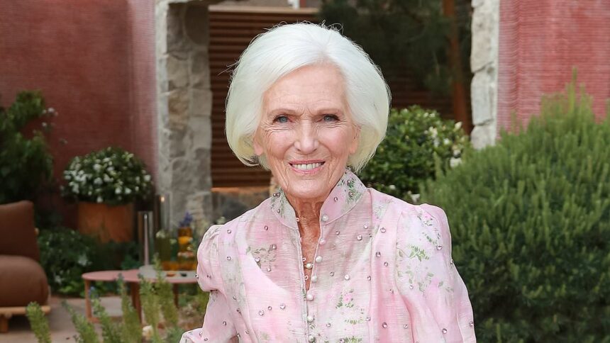 mary berry 90 reveals the tragic reason why she has been slim for so long and says shes bemused by the rise in weight loss drugs 6971f82dbe1c8