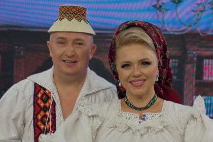unde au plecat in vacanta cornelia si lupu rednic la inceput de an cei doi se afla intr o calatorie de suflet nu am cuvinte 696bb261a4bbe
