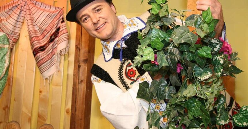 artist de muzica populara condamnat la 17 ani de inchisoare este acuzat de violarea a trei elevi carora le preda canto 6a32c4d5970c1