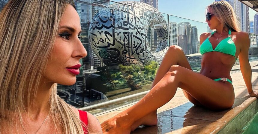 videocrina abrudan si mama ei echipa in dubai au cucerit podiumul cu o colectie realizata impreuna eu am fost cu ideile si ea cu crosetatul 6a1edfdd268e8